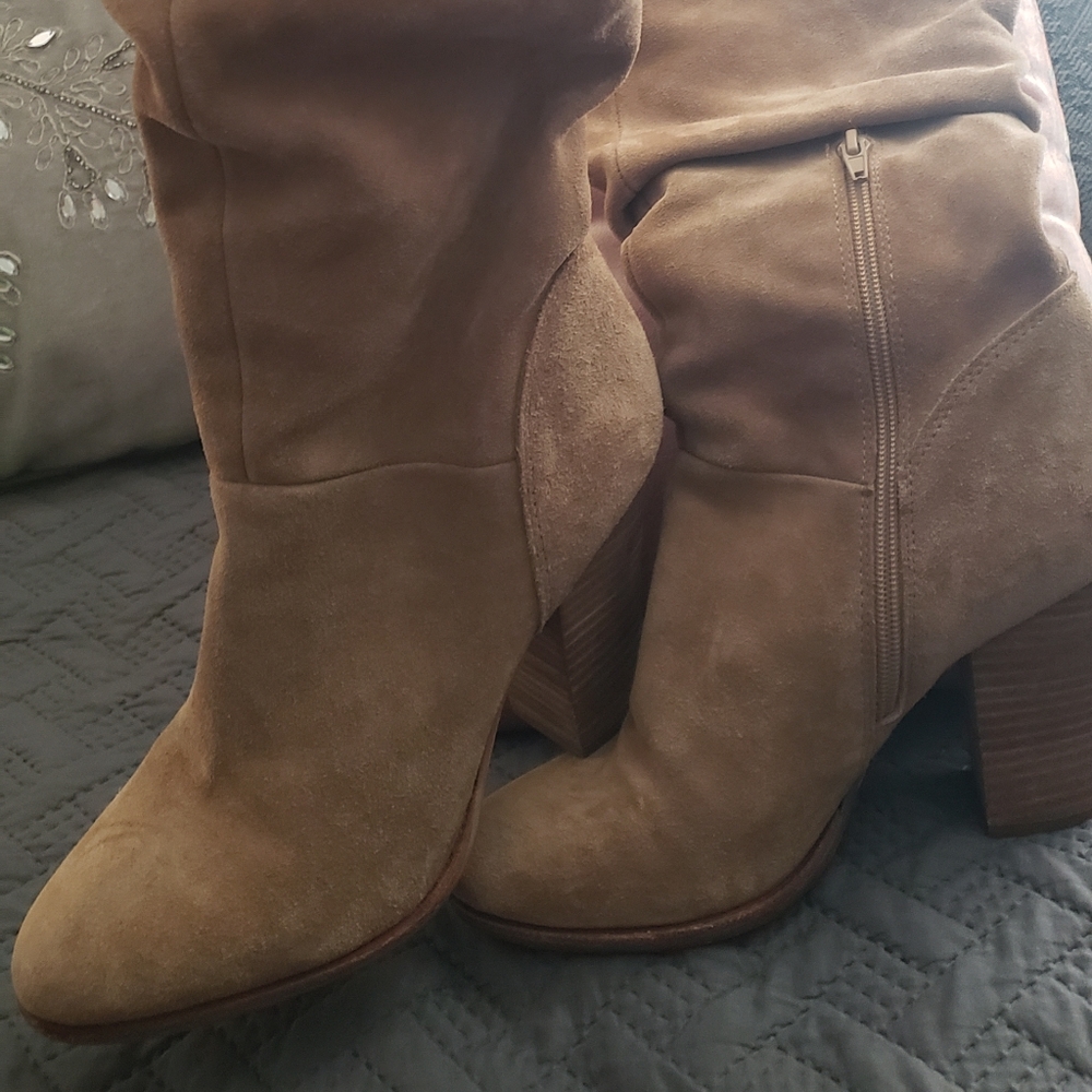 Steve Madden Suede Boots